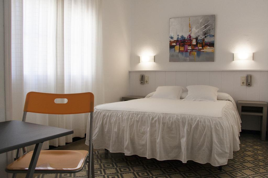 Hostal La Florida Llança Exteriér fotografie