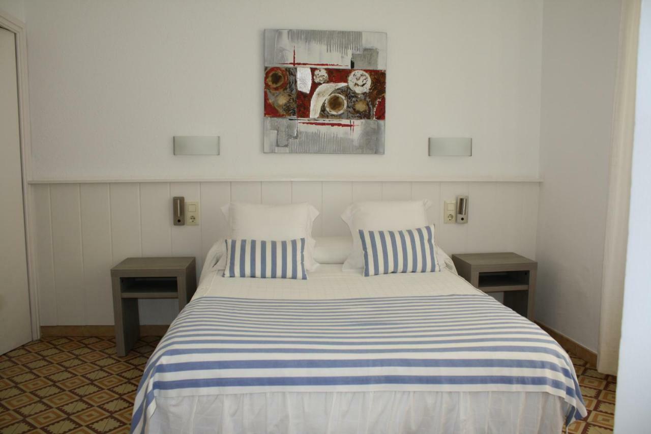Hostal La Florida Llança Exteriér fotografie